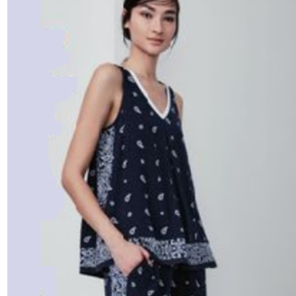 Simply Vera Vera Wang Other - Simply Vera Tank Top